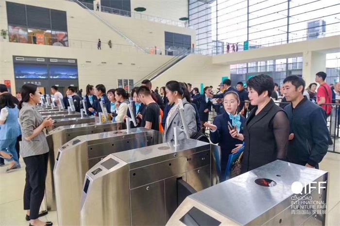 標梵互動專業(yè)人臉識別系統技術助力「2019第16屆青島國際家具展」全新綻放